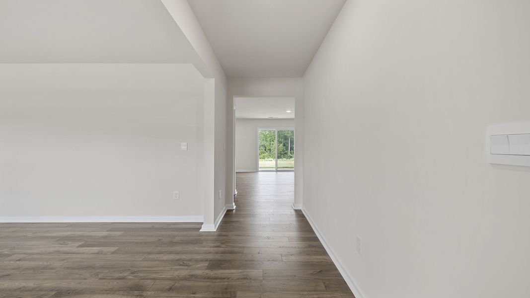 Spacious, unfurnished interior of a new home in Treemont Commons, Wellford (Image 10).