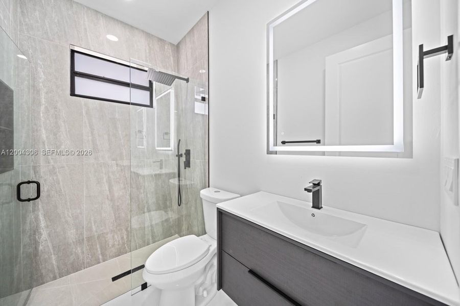 Furnished interior view inside a new home in , Lehigh Acres (Image 14).