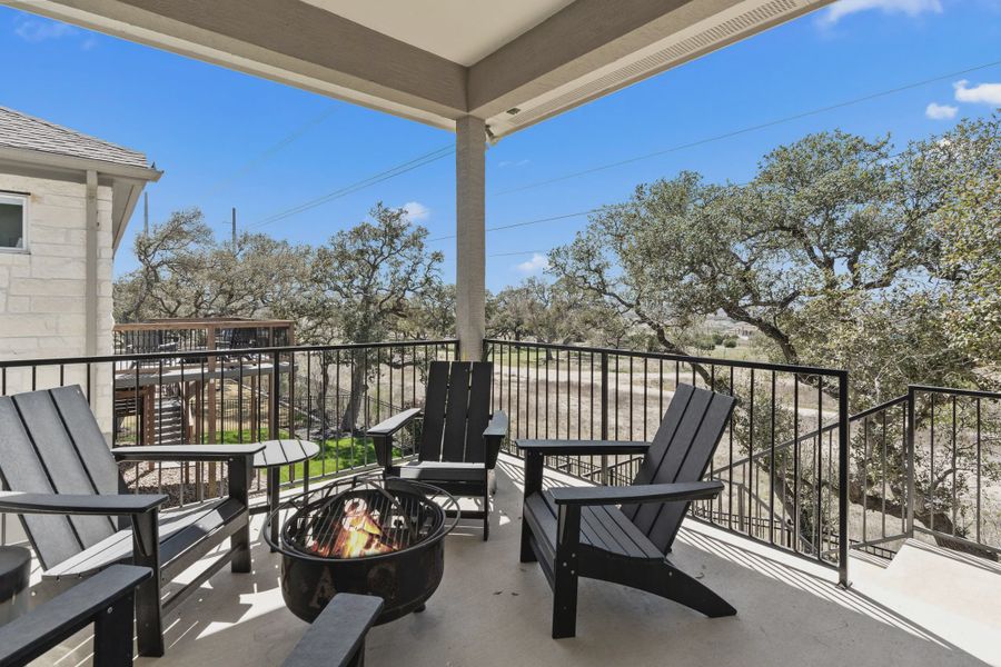 Representative exterior details of a home built from the Mackenzie by Chesmar Homes in Esperanza 60's, Boerne (Image 3).