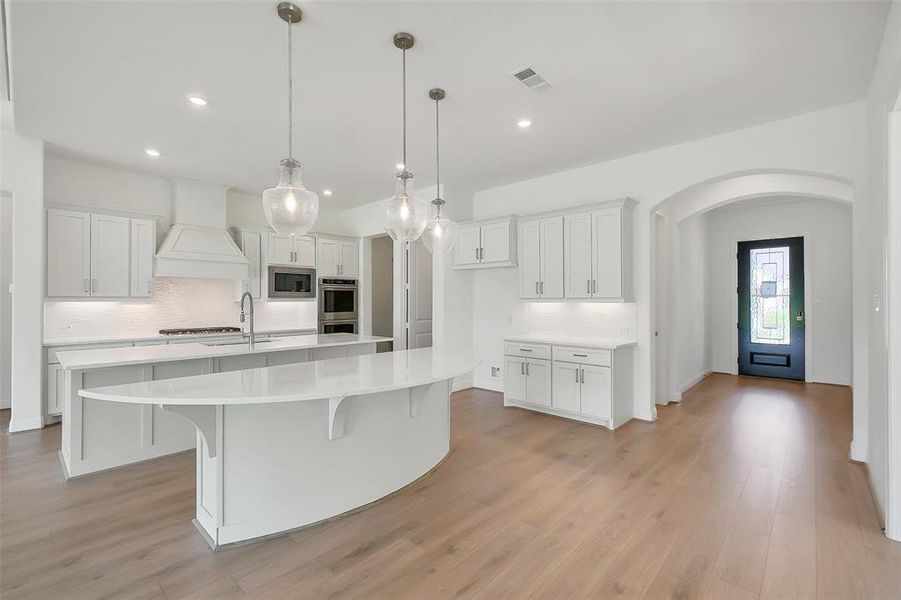 Furnished interior view inside a new home in Sienna 65', Missouri City (Image 16). Furnished interior view inside a new home in Sienna 65', Missouri City (Image 16).