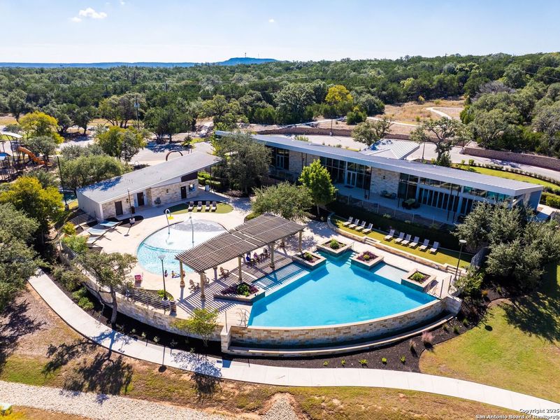 Community amenities in Hidden Trails: Coastline Collection, Bulverde (Image 26).