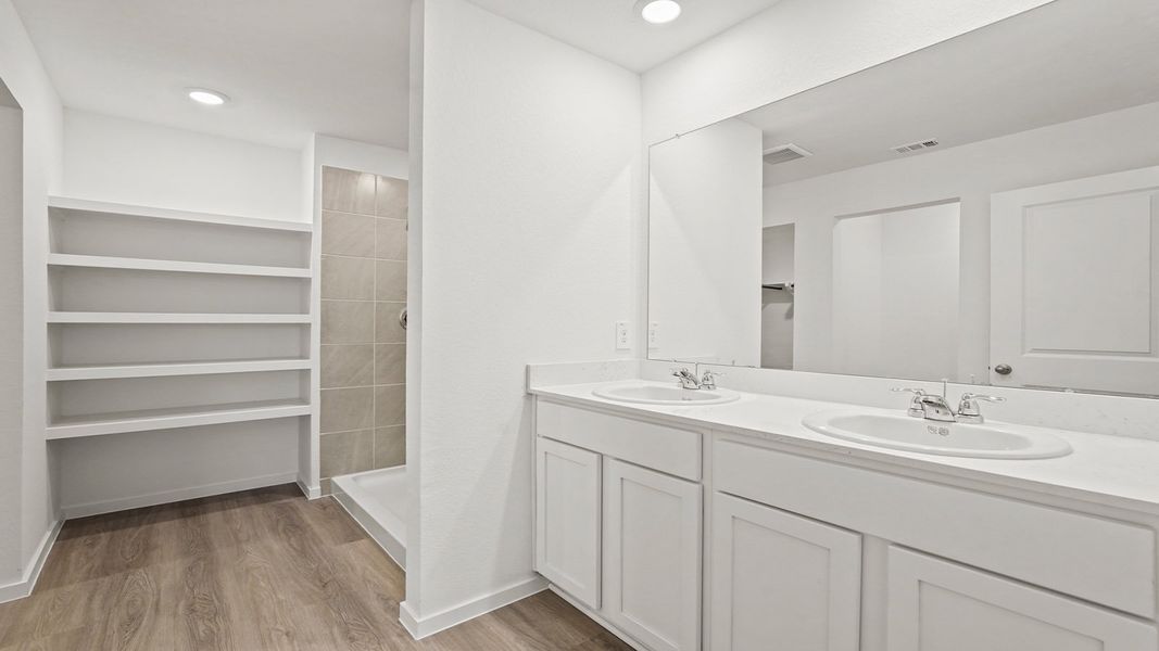 Furnished interior view inside a new home in Presswoods, Splendora (Image 10).