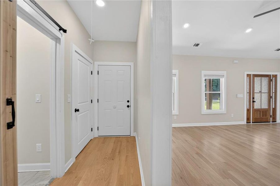 Spacious, unfurnished interior of a new home in , Tucker (Image 48).