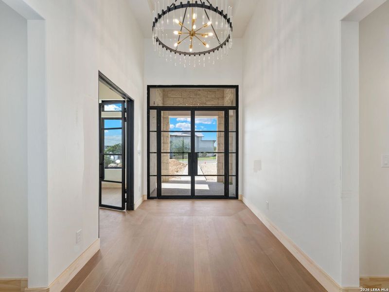 Spacious, unfurnished interior of a new home in , San Antonio (Image 21).