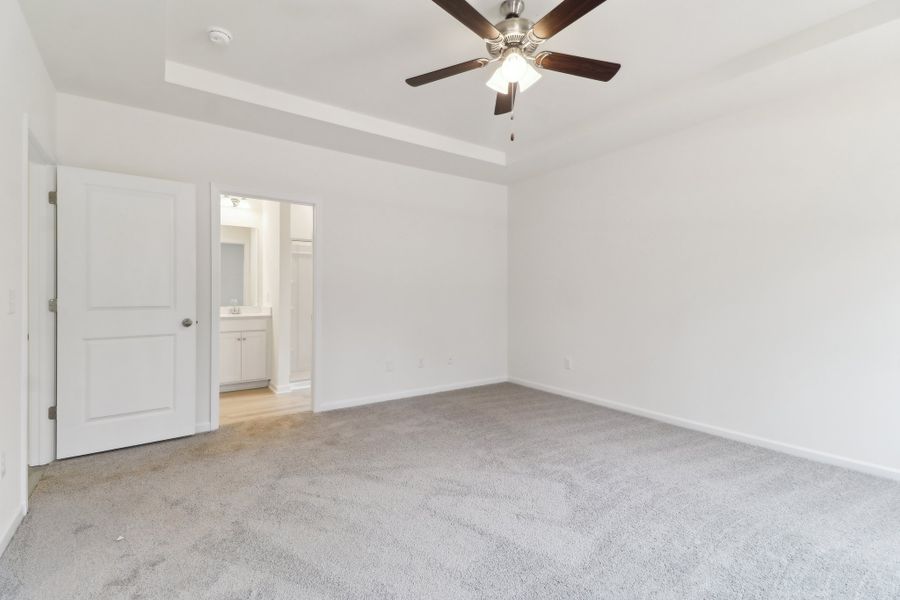 Representative unfurnished interior of a home built from the Darcy II by Great Southern Homes in Shady Grove, Conway (Image 50).