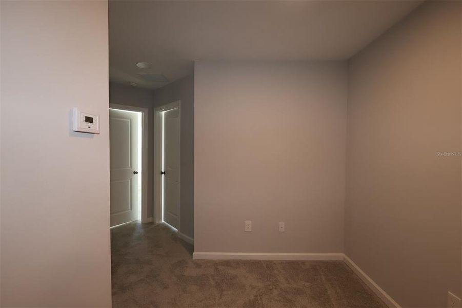 Spacious, unfurnished interior of a new home in Tyson Ranch, Orlando (Image 17).