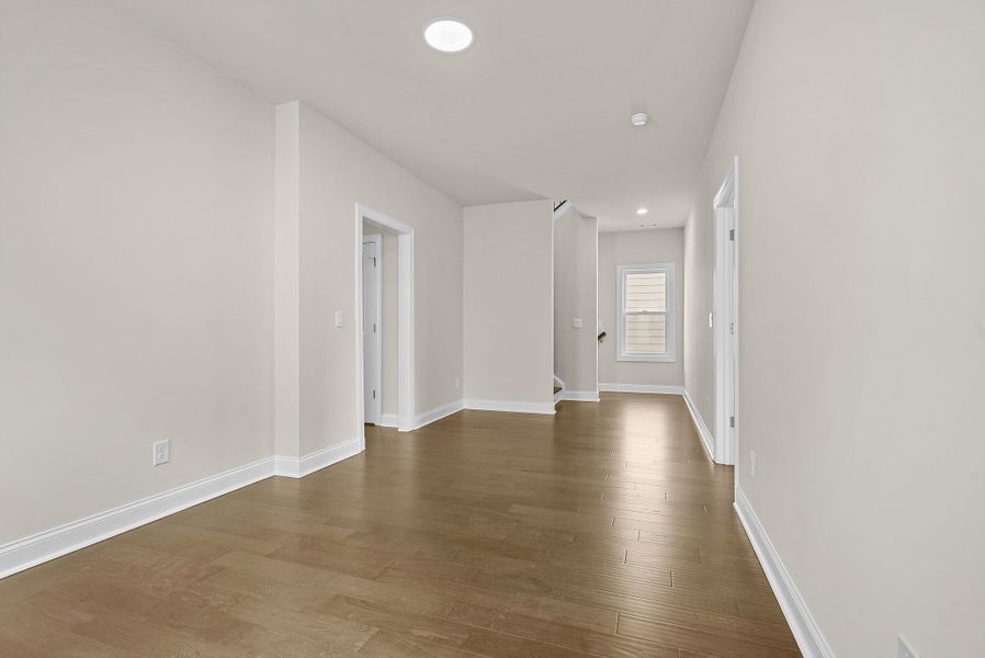 Representative unfurnished interior of a home built from the The Carter by The Providence Group in Aberdeen, Hoschton (Image 46).