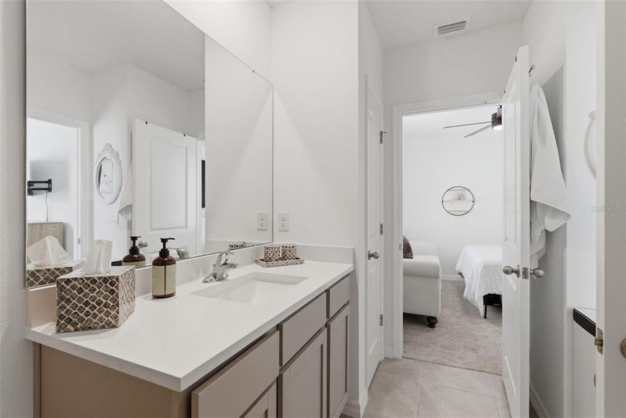 Furnished interior view inside a new home in , Apollo Beach (Image 7).