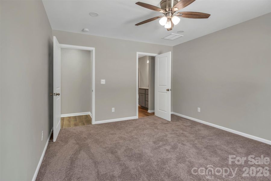 Spacious, unfurnished interior of a new home in , Lancaster (Image 27).