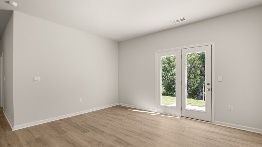 Spacious, unfurnished interior of a new home in Rolling Meadows, Jasper (Image 14).