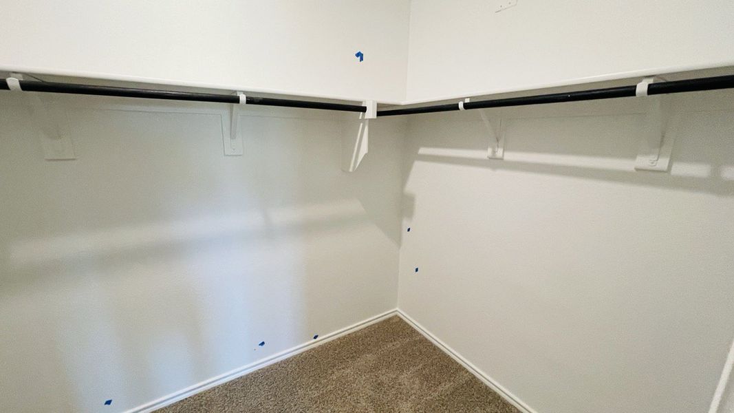 Spacious, unfurnished interior of a new home in Sunnycreek, Fort Worth (Image 13). Spacious, unfurnished interior of a new home in Sunnycreek, Fort Worth (Image 13).
