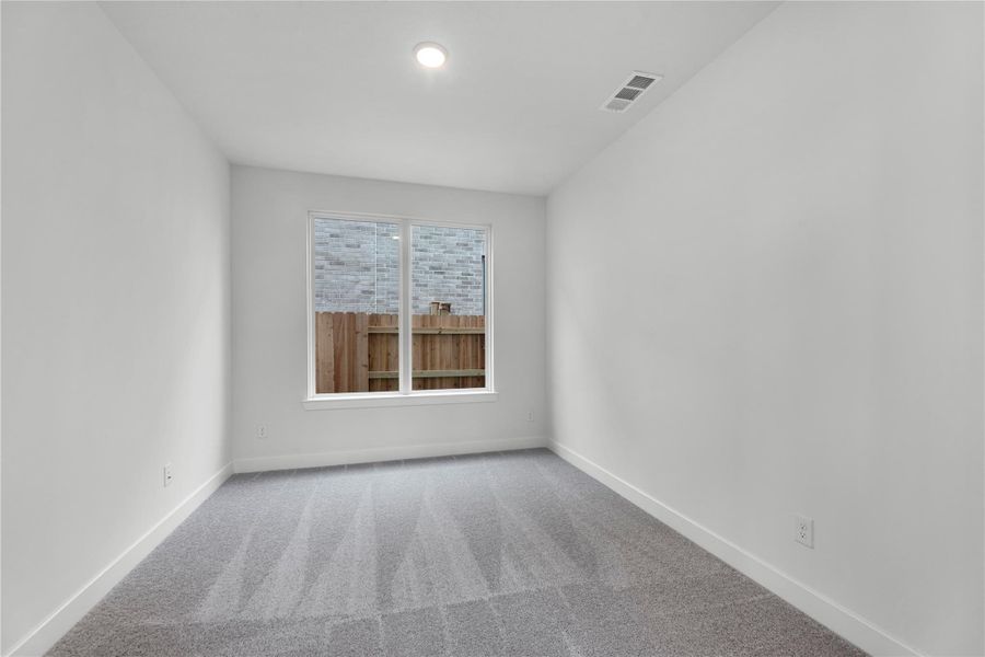 Representative image. Features, selections and colors may vary.