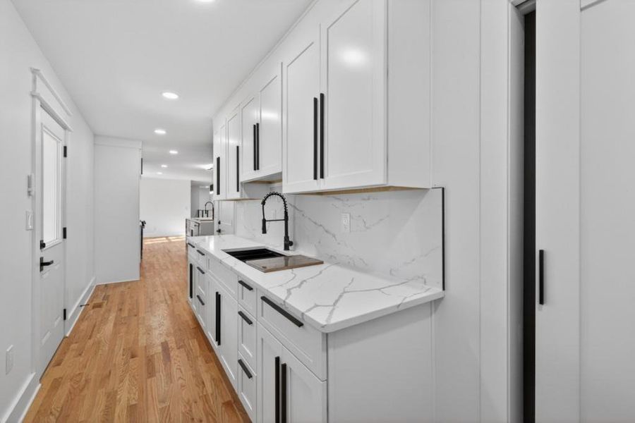 Furnished interior view inside a new home in , Norcross (Image 42).