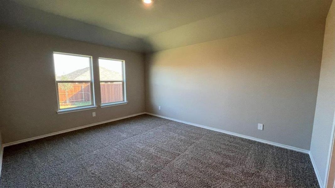 Spacious, unfurnished interior of a new home in Rosewood at Beltmill, Fort Worth (Image 14).