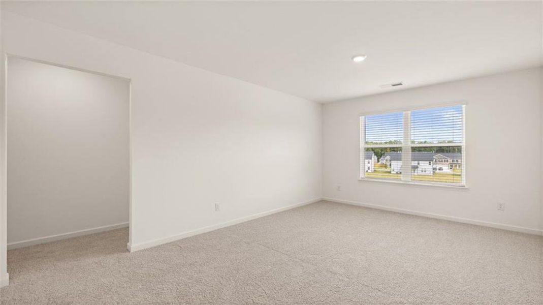 Spacious, unfurnished interior of a new home in , Loganville (Image 33).