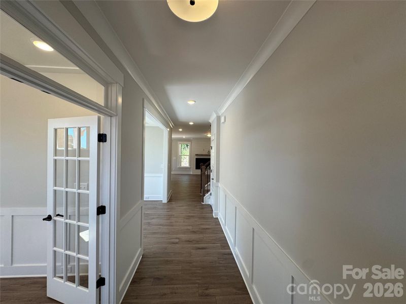 Spacious, unfurnished interior of a new home in Robinson Oaks, Gastonia (Image 16).