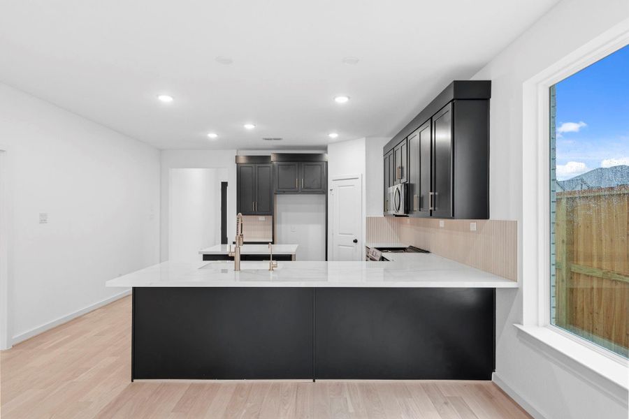 Furnished interior view inside a new home in Sienna 45', 50', Missouri City (Image 11).