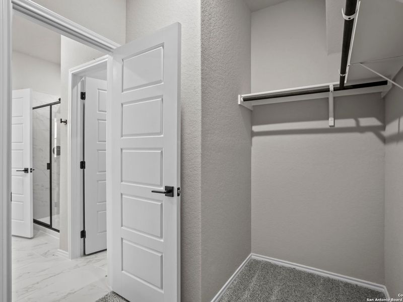 Spacious, unfurnished interior of a new home in Horizon Pointe, Converse (Image 20).