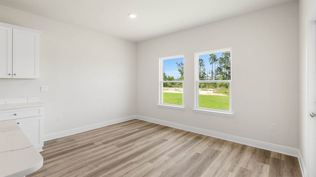 Spacious, unfurnished interior of a new home in Titus Park, Panama City (Image 19).