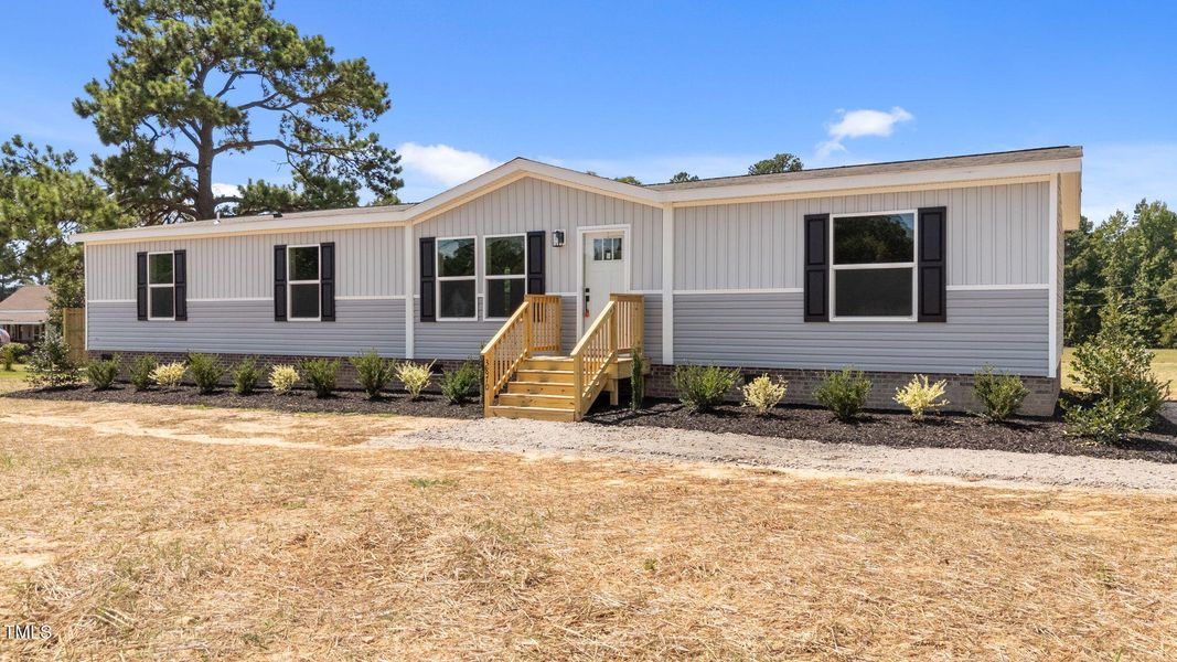 2-web-or-mls-DJI_20250904131722_0015_D