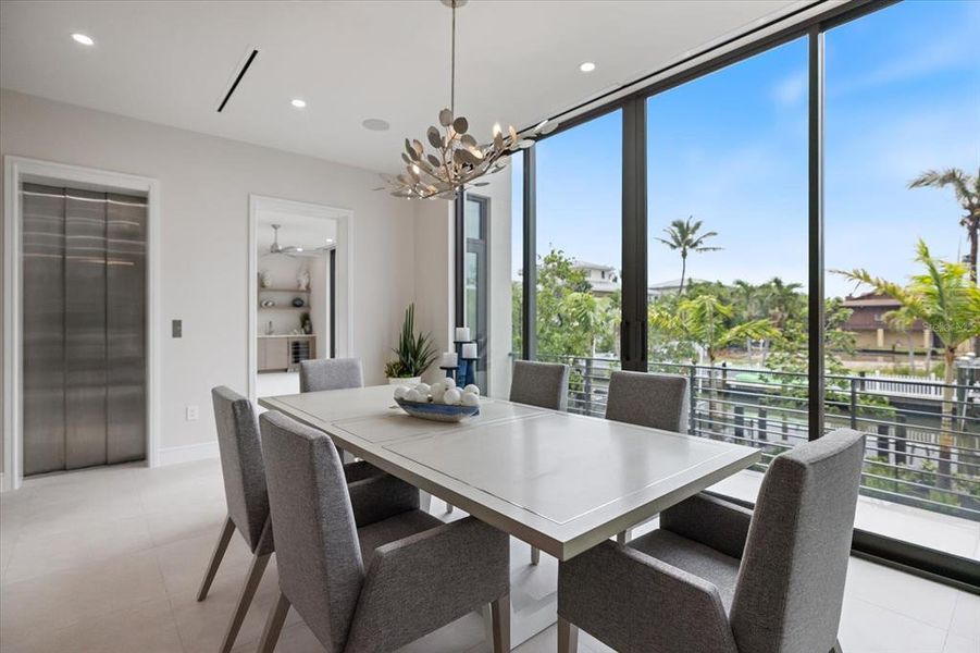 Furnished interior view inside a new home in , Longboat Key (Image 67).