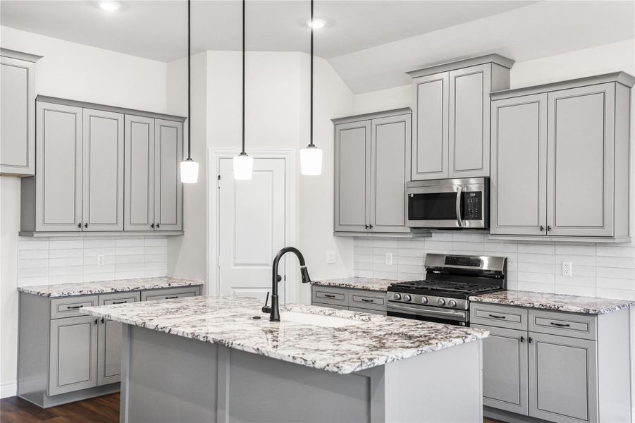 Furnished interior view inside a new home in Lexington Heights, Willis (Image 18). Furnished interior view inside a new home in Lexington Heights, Willis (Image 18).