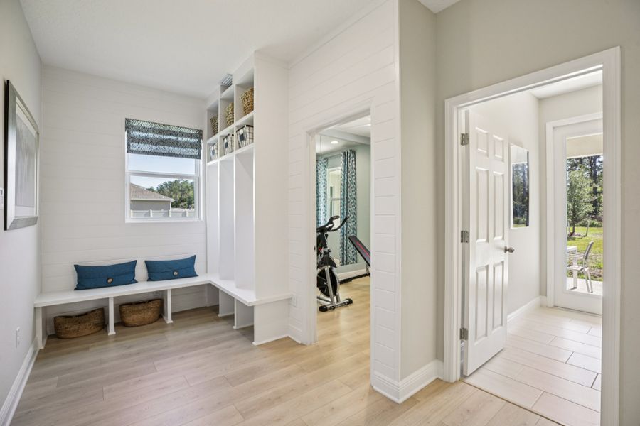 Representative furnished interior of a home built from the Palmer Executive by Risewell Homes in Bargrove Estates, Mount Dora (Image 10).