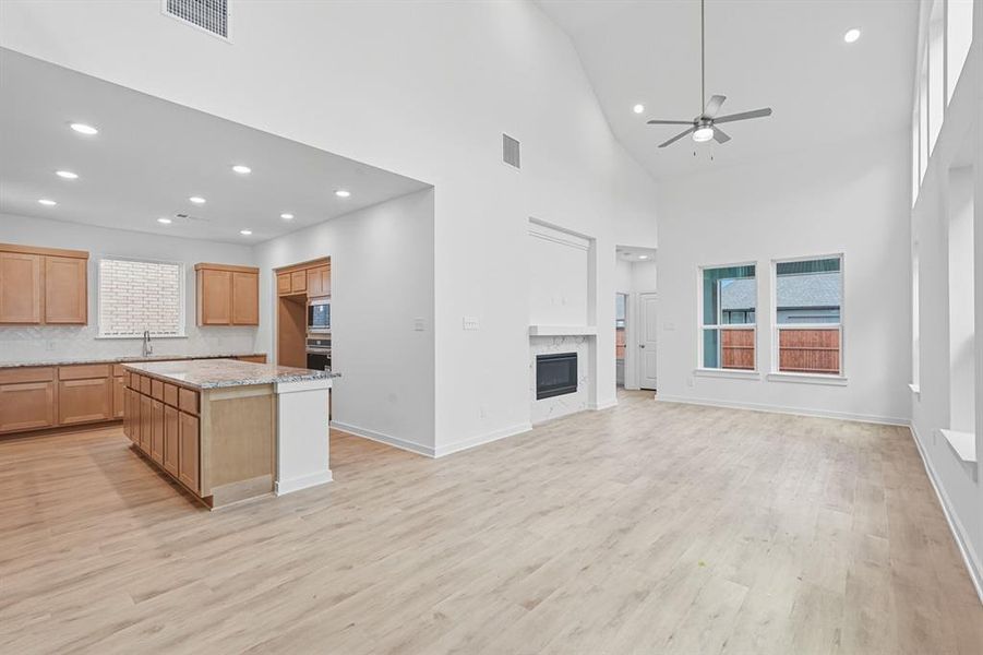 Spacious, unfurnished interior of a new home in Heartland, Heartland (Image 22). Spacious, unfurnished interior of a new home in Heartland, Heartland (Image 22).