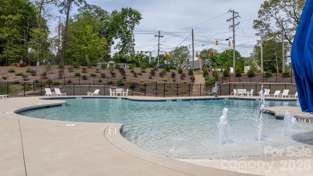 Neighborhood Amenities