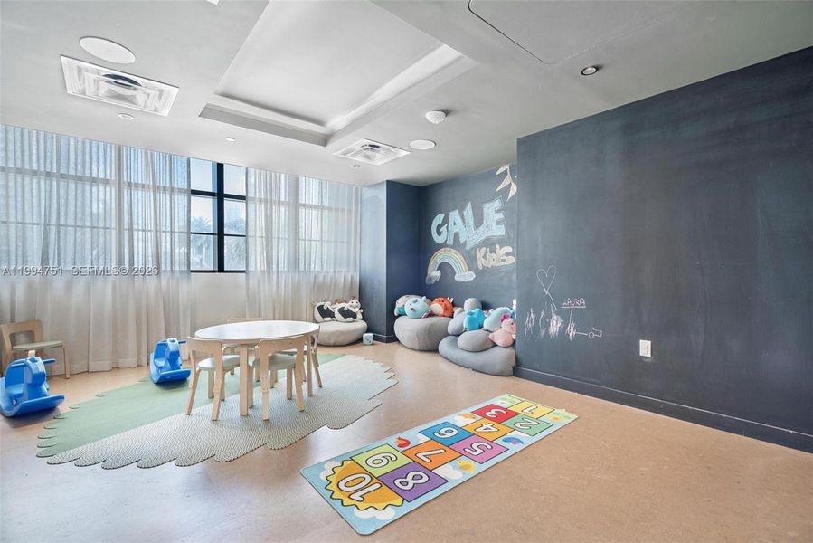 Community amenities in , Miami (Image 30).