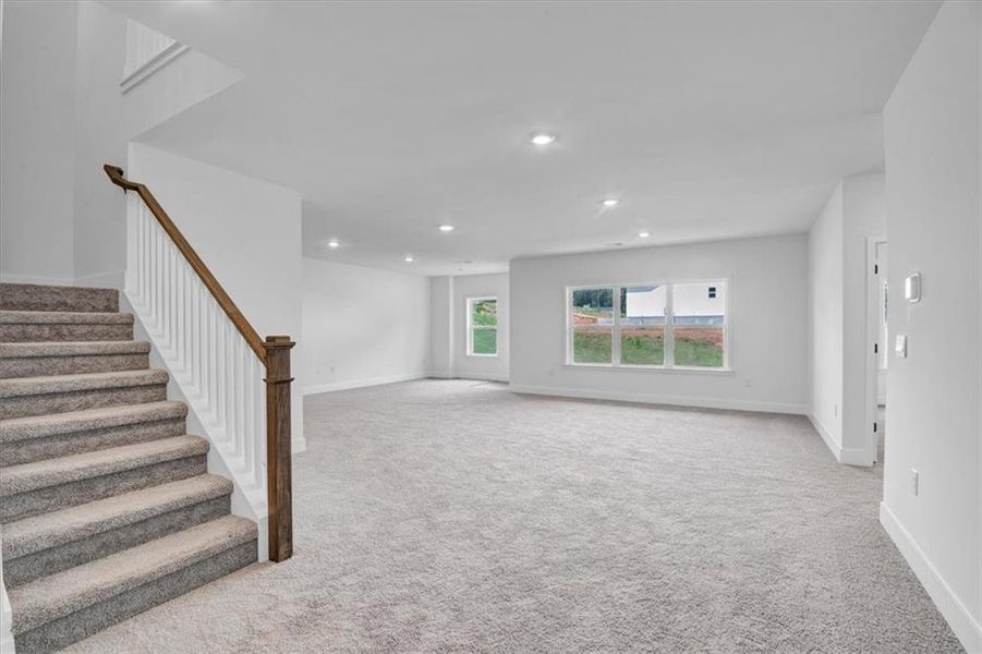 Spacious, unfurnished interior of a new home in Tuscany Hills, Douglasville (Image 30). Spacious, unfurnished interior of a new home in Tuscany Hills, Douglasville (Image 30).