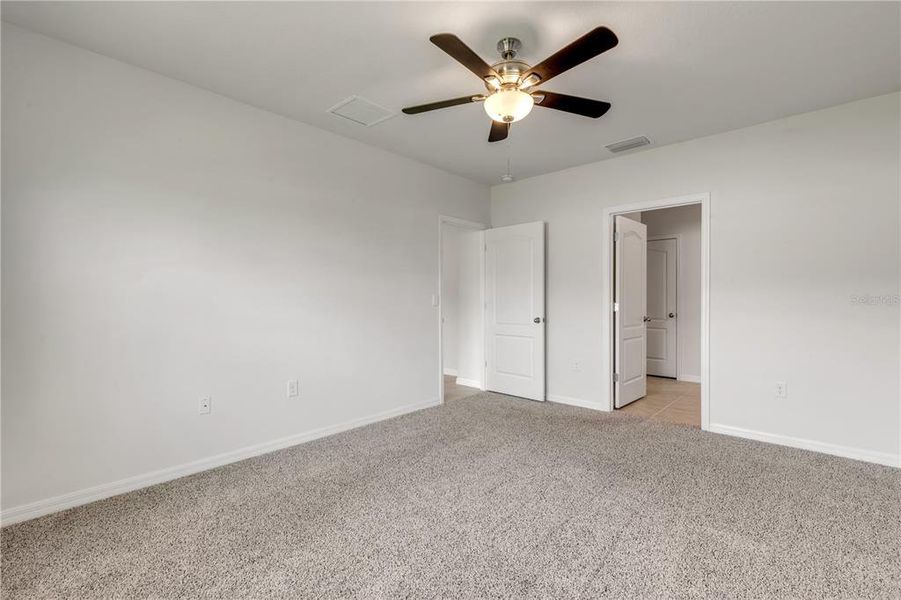 Spacious, unfurnished interior of a new home in , New Smyrna Beach (Image 30). Spacious, unfurnished interior of a new home in , New Smyrna Beach (Image 30).