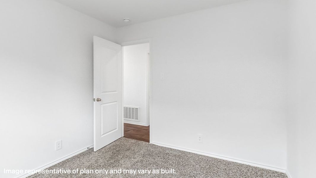 Representative unfurnished interior of a home built from the The Blake by D.R. Horton in Sonora, San Antonio (Image 17).