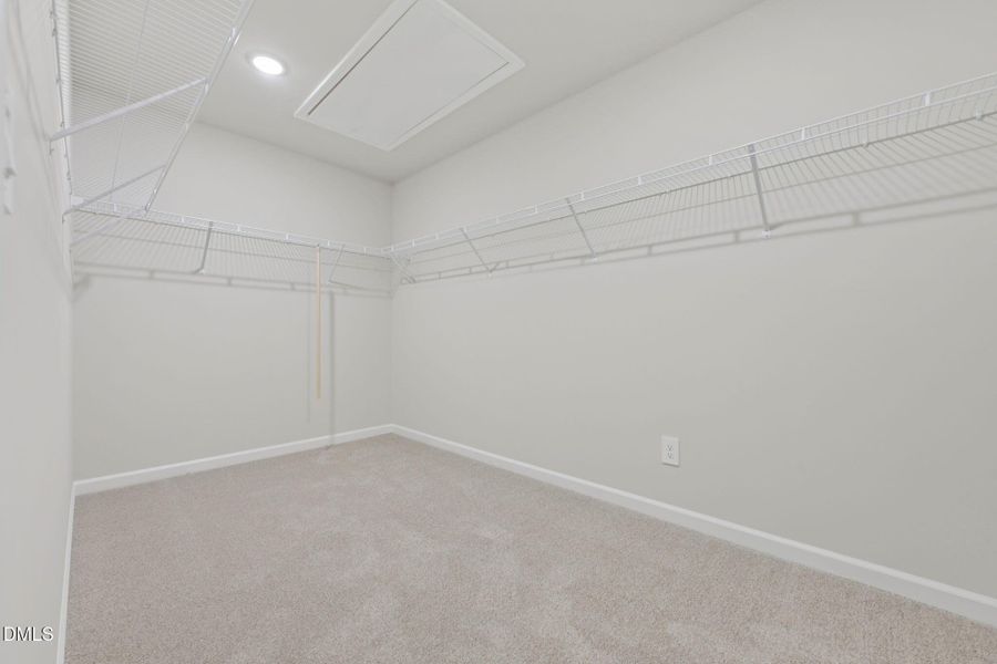 28-web-or-mls-Raleigh - Oak Manor - 540 28-web-or-mls-Raleigh - Oak Manor - 540