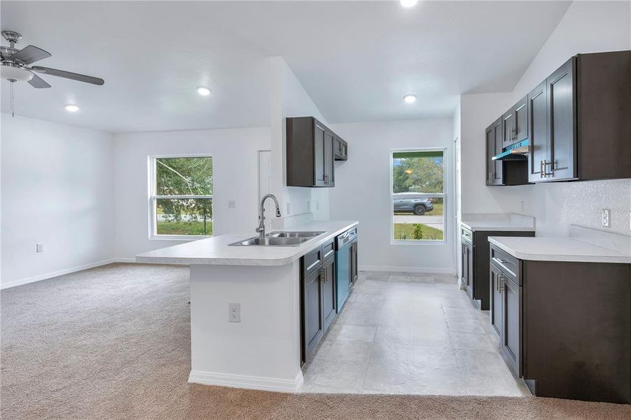 Furnished interior view inside a new home in , Lake Wales (Image 7).