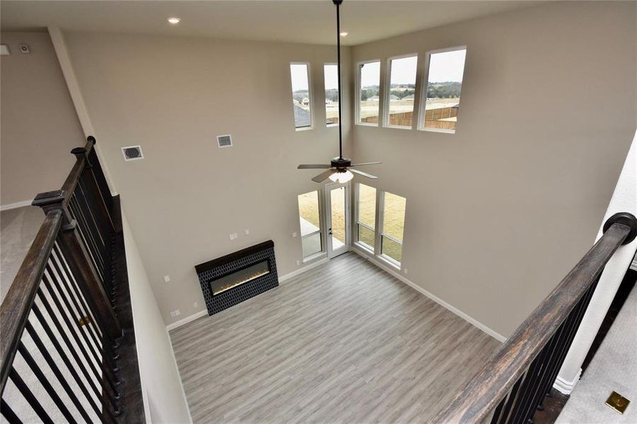 Spacious, unfurnished interior of a new home in , Prosper (Image 24).