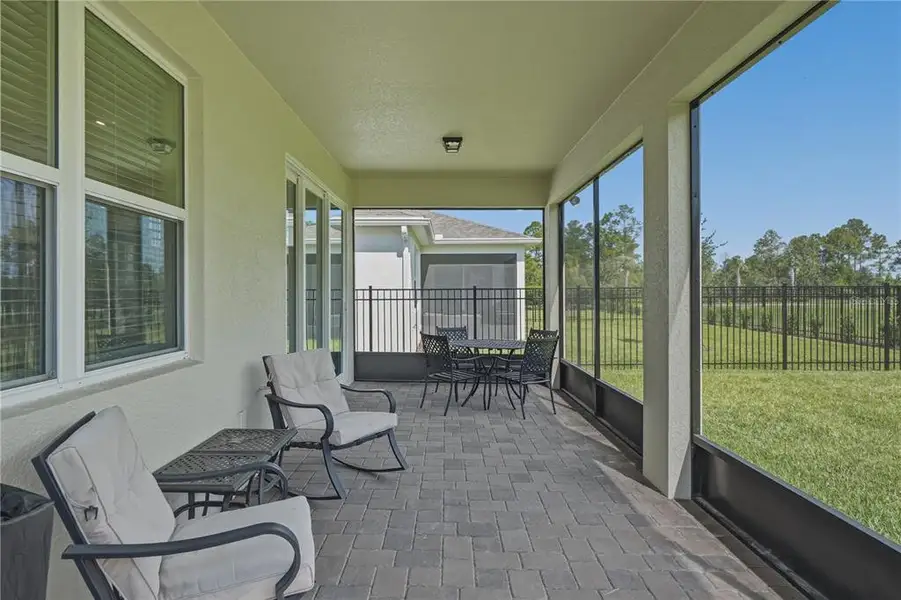 Exterior details and patio area of a home in , St. Cloud (Image 28).
