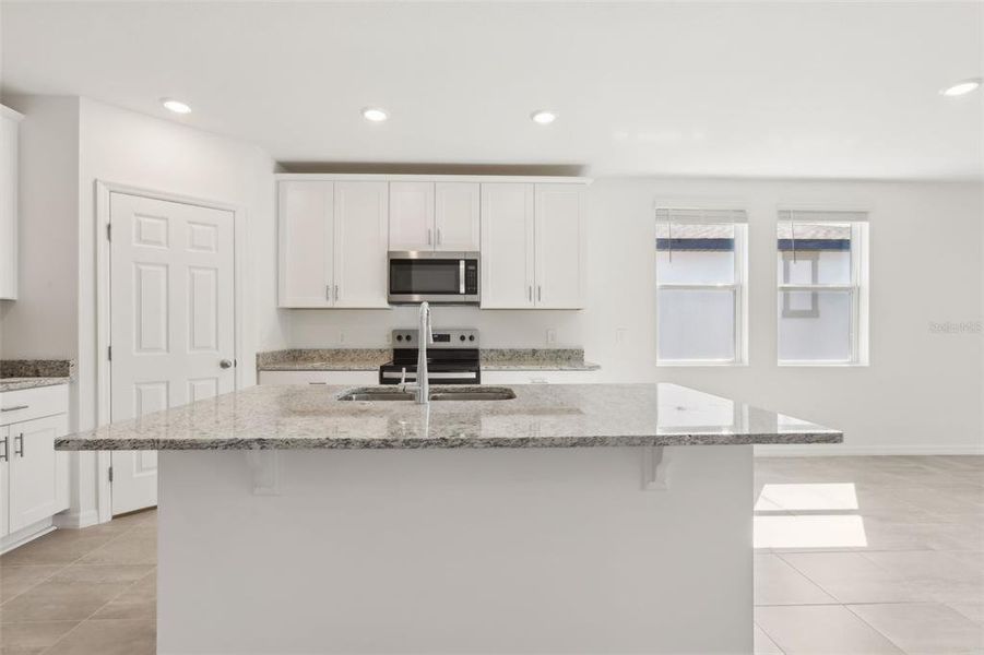 Furnished interior view inside a new home in Springs at Lake Alfred - Signature Series, Lake Alfred (Image 17).