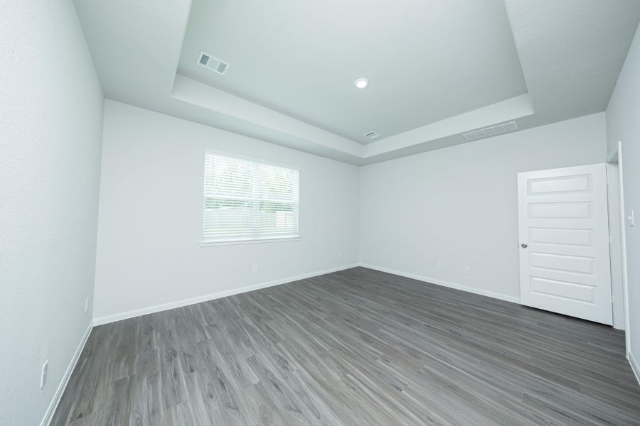 Image 18 of a home in Granger Pines.