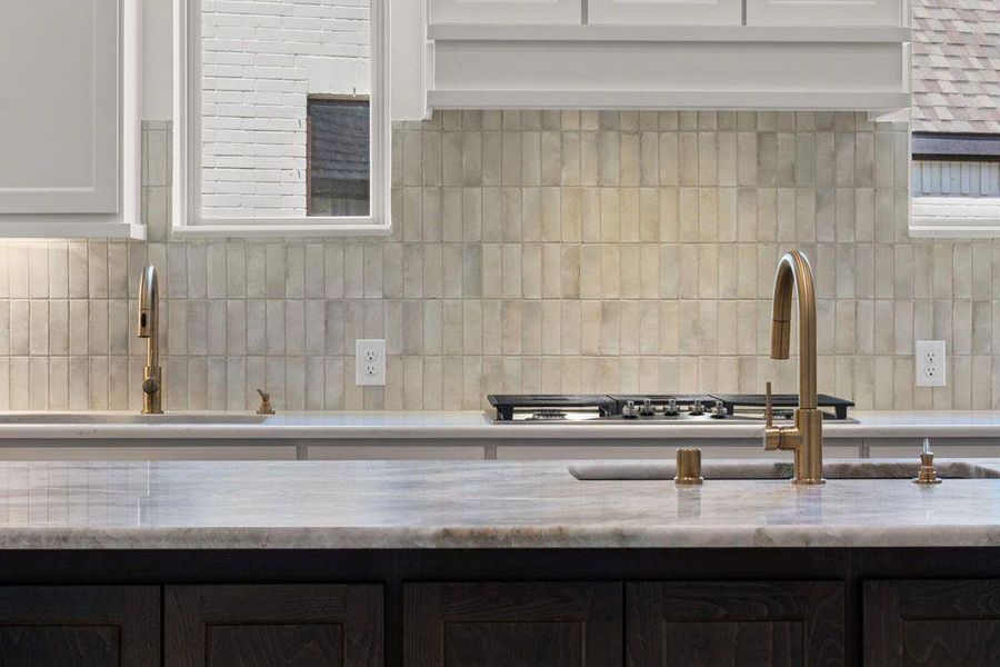 Close-up of interior finishes inside a home in Riceland, Mont Belvieu (Image 21).