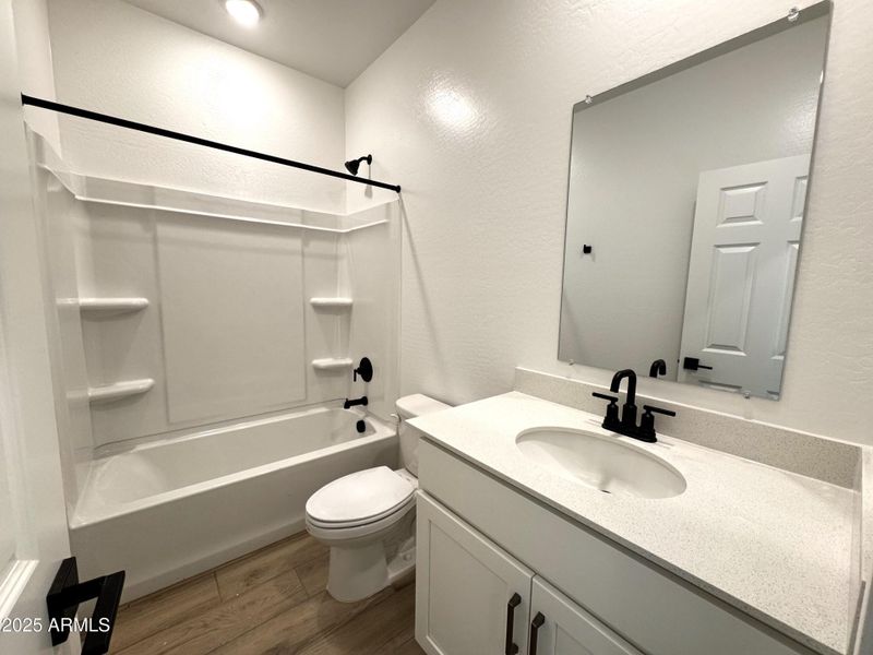 4 - Bathroom 2