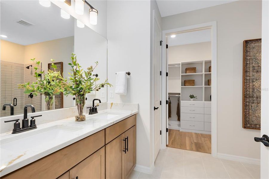 Furnished interior view inside a new home in Del Webb Twin Lakes, St. Cloud (Image 15).