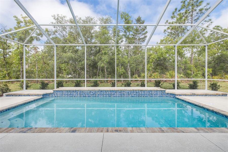 Exterior details and patio area of a home in , Homosassa (Image 28).