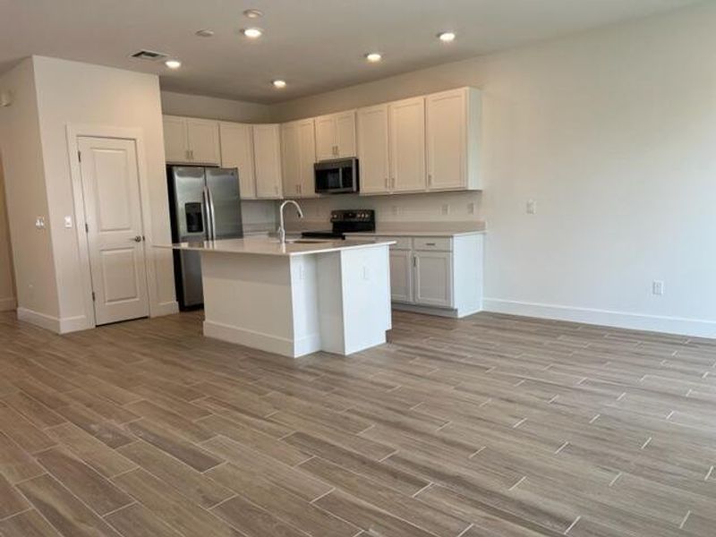 Spacious, unfurnished interior of a new home in , Stuart (Image 16). Spacious, unfurnished interior of a new home in , Stuart (Image 16).