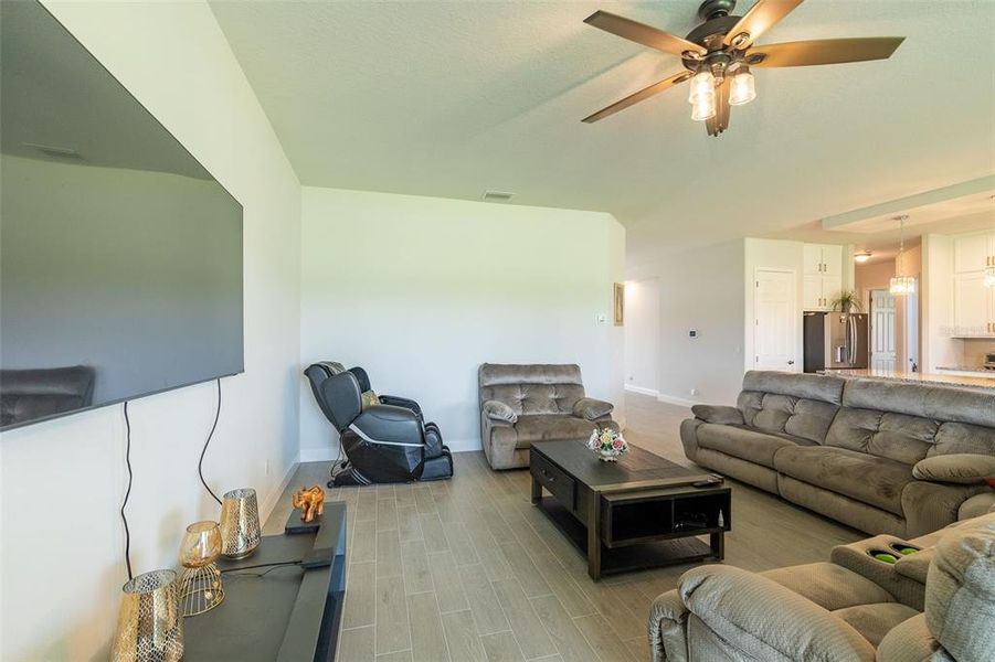 Furnished interior view inside a new home in , Deland (Image 10).
