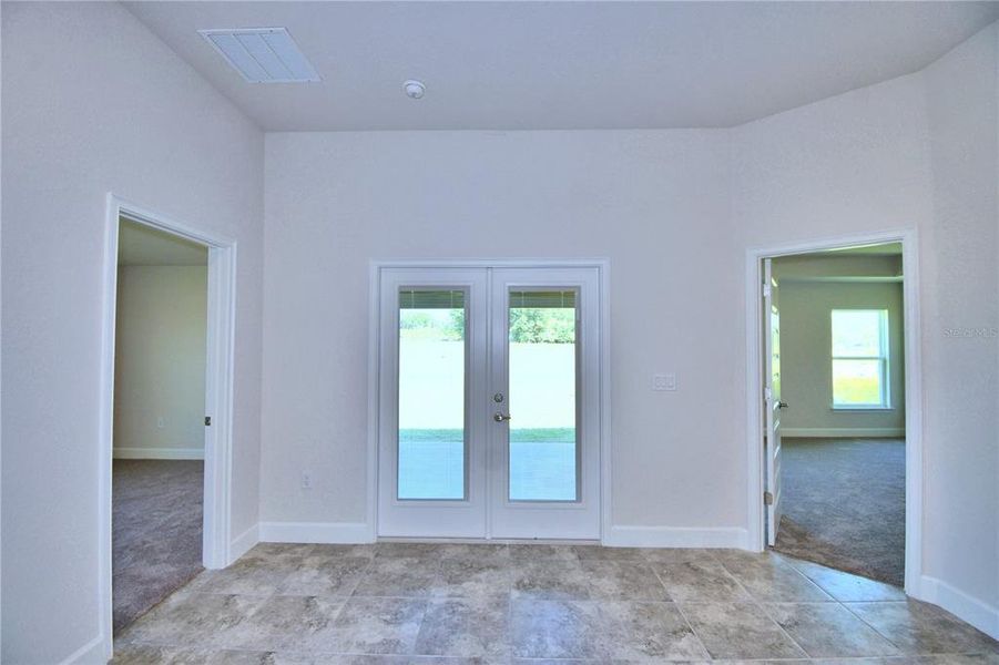 Spacious, unfurnished interior of a new home in Cadence Crossing, Auburndale (Image 18).