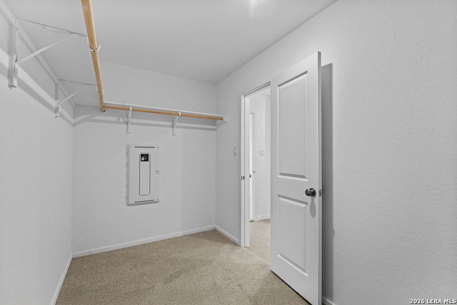 Spacious, unfurnished interior of a new home in Grace Valley, Marion (Image 14).