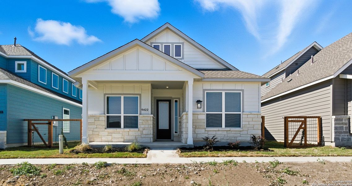 Exterior details and patio area of a home in The Crossvine – Garden Homes, Schertz (Image 19).