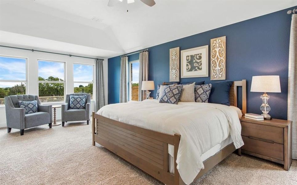 PRIVATE ENSUITE RETREAT.... virtually staged