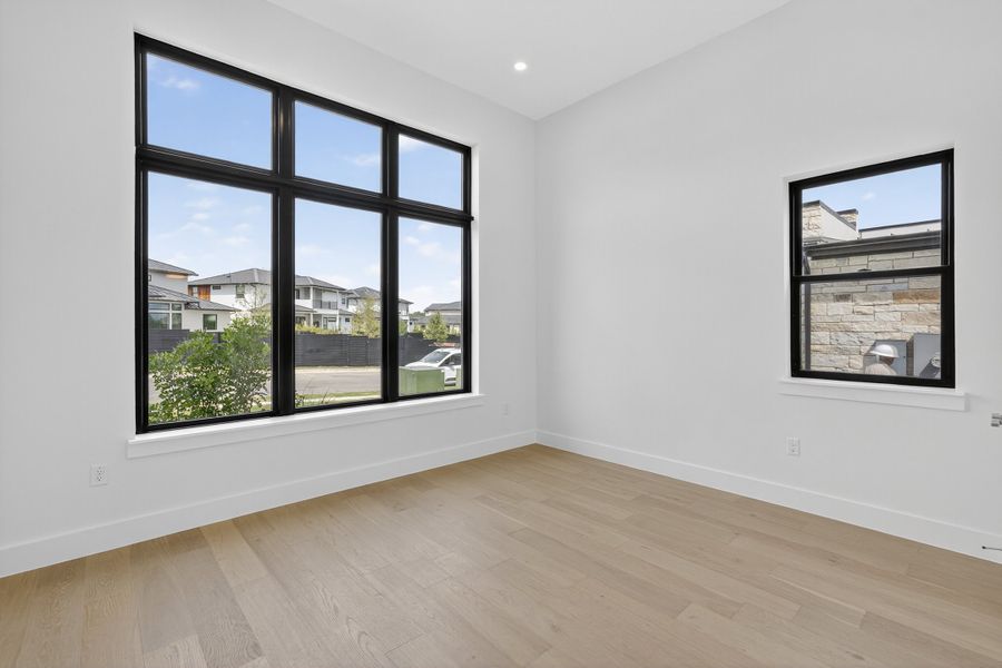 Spacious, unfurnished interior of a new home in Milky Way at River Place, Austin (Image 16).